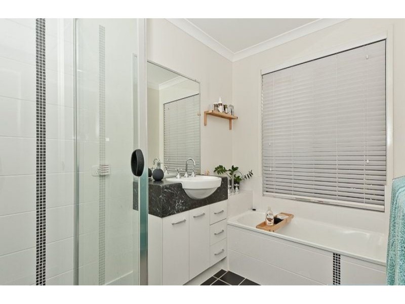 24 Duffield Crescent, Caboolture QLD 4510