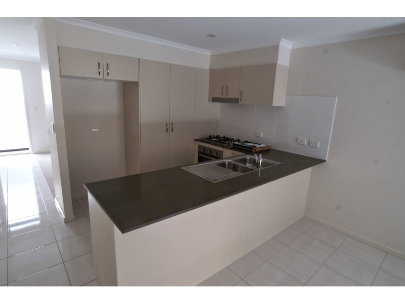 2/12 Panda Street, Dakabin QLD 4503