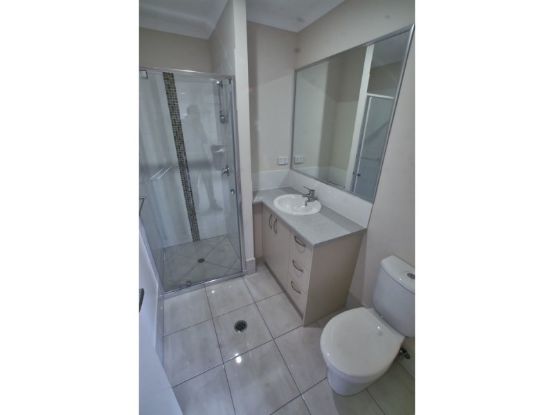 2/12 Panda Street, Dakabin QLD 4503