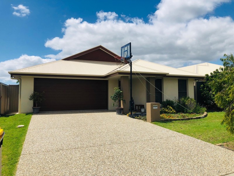 7 Stately Crescent, Narangba QLD 4504