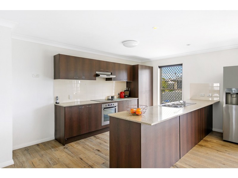 38-40 Peacherine Circuit, Bellmere QLD 4510