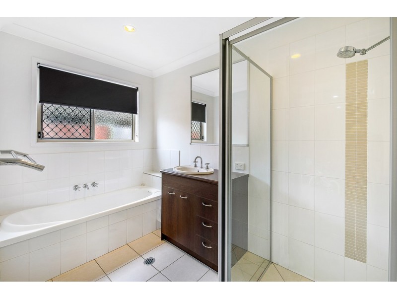 38-40 Peacherine Circuit, Bellmere QLD 4510