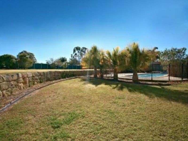 415 Ulhmann RD, Burpengary QLD 4505