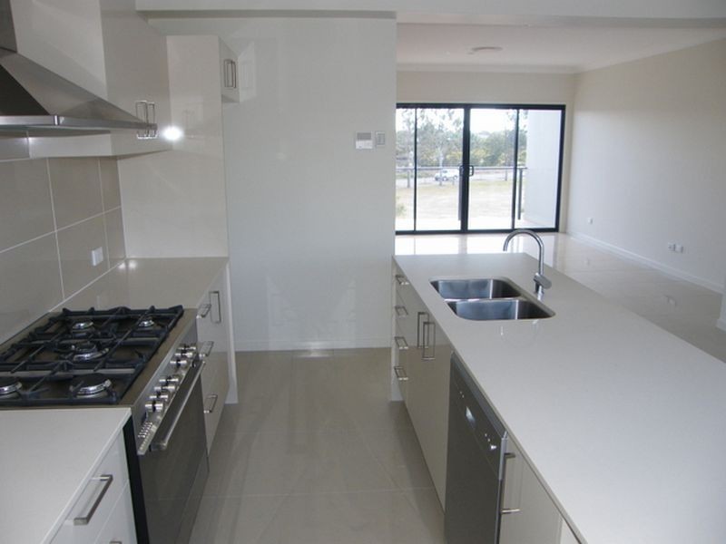 3 Sibley St, North Lakes QLD 4509