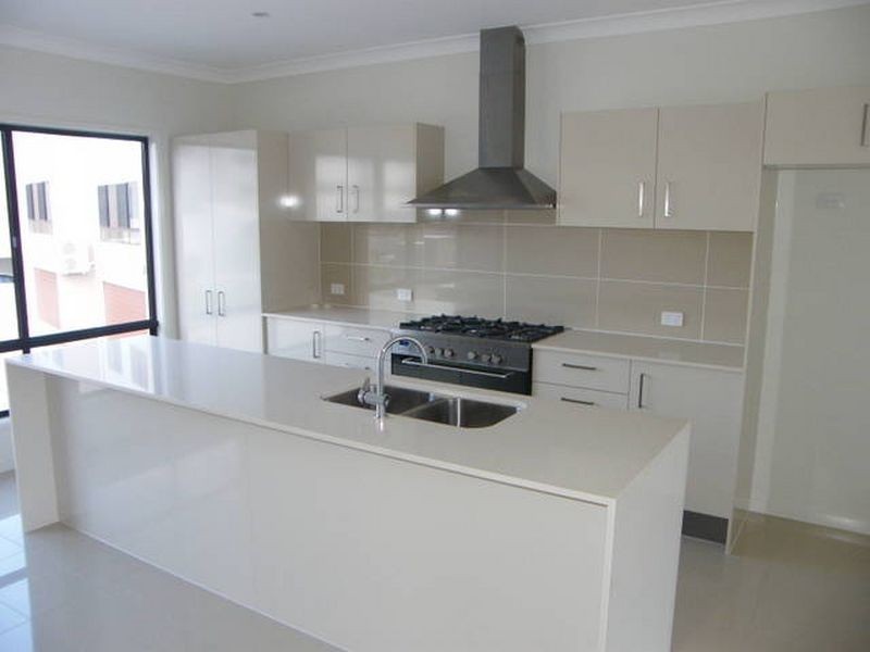 3 Sibley St, North Lakes QLD 4509