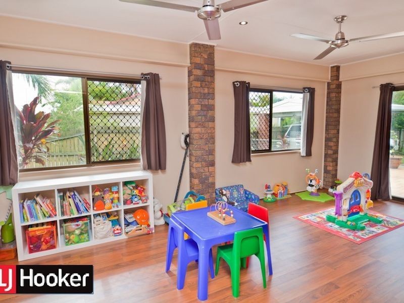 93 Henderson Road, Burpengary QLD 4505