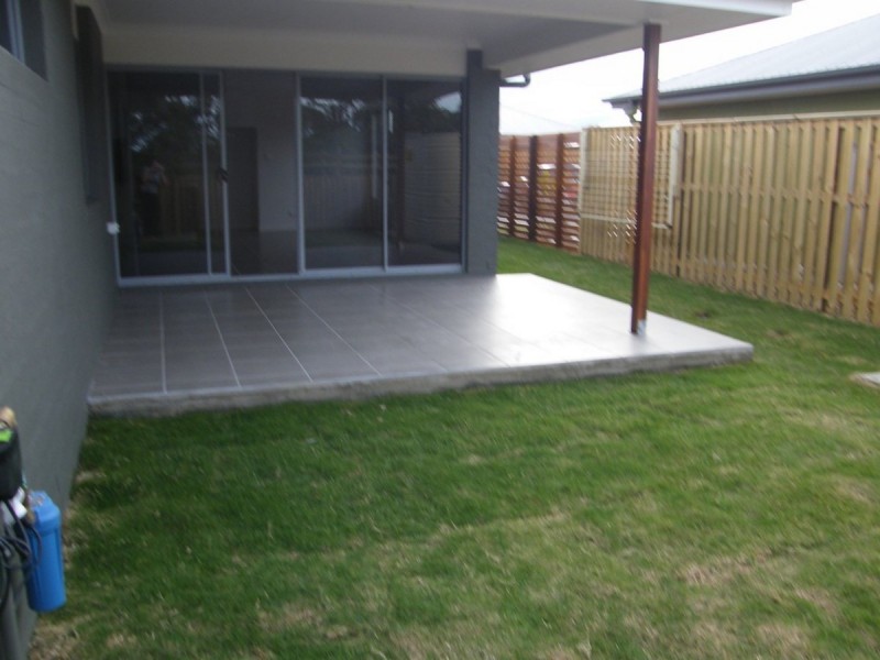 4 Clarence Close, Narangba QLD 4504