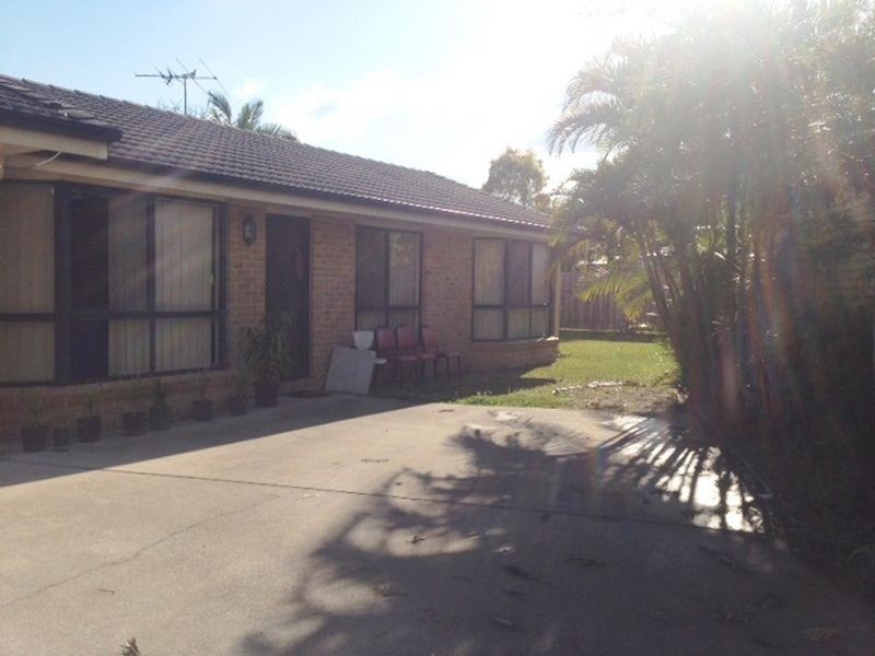 4 Joanne Street, Caboolture QLD 4510