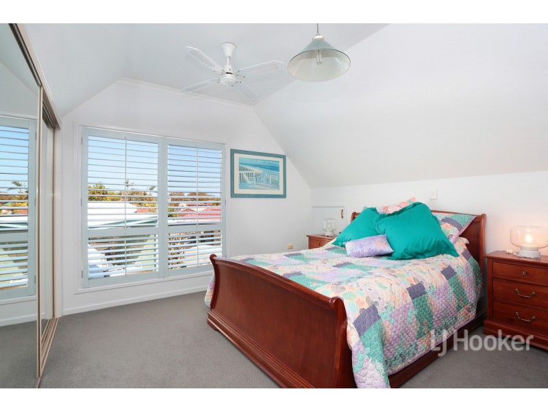 16 Eighth Avenue, Woorim QLD 4507