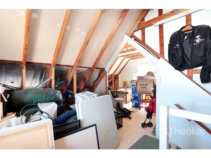 16 Eighth Avenue, Woorim QLD 4507