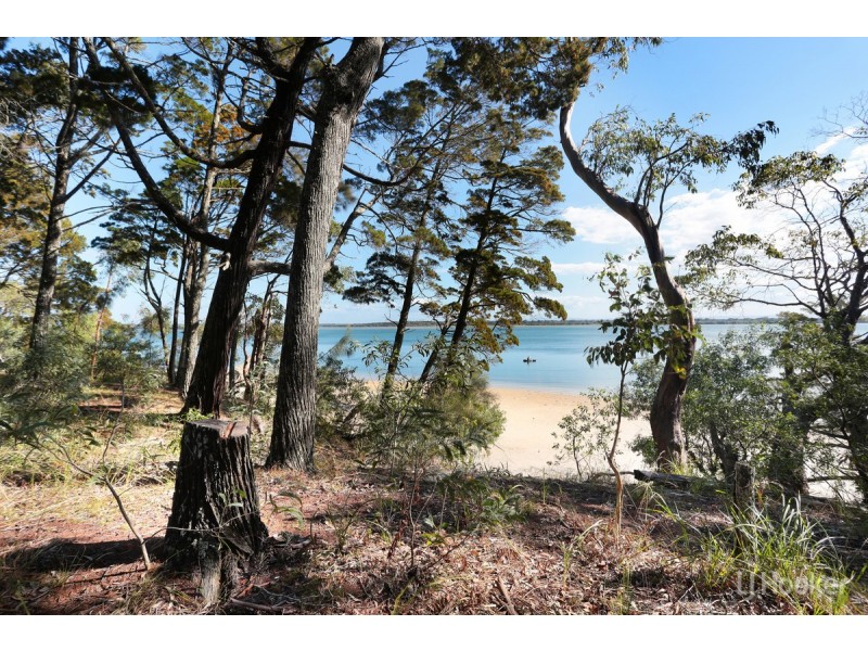 110 White Patch Esplanade, White Patch QLD 4507