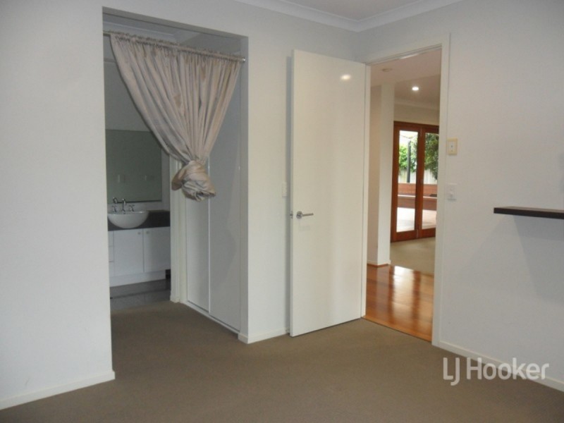 6 Riverstone Street, Ningi QLD 4511