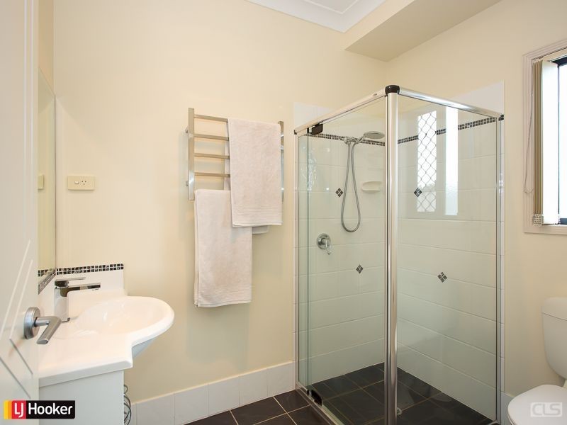 36 Barklya Crescent, Bribie Island QLD 4507