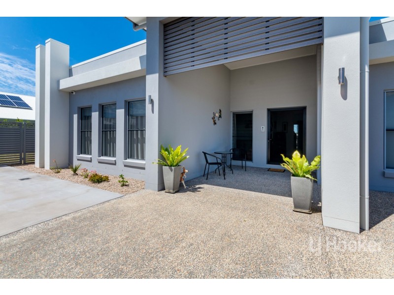 98 Seaside Drive, Banksia Beach QLD 4507