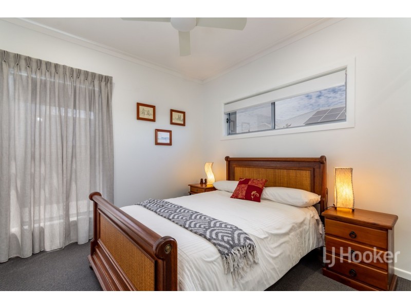 98 Seaside Drive, Banksia Beach QLD 4507