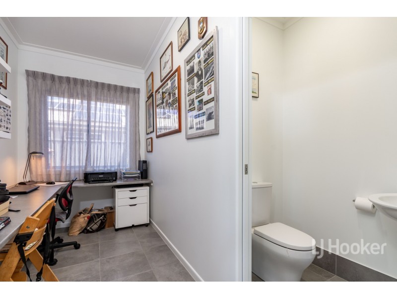 98 Seaside Drive, Banksia Beach QLD 4507