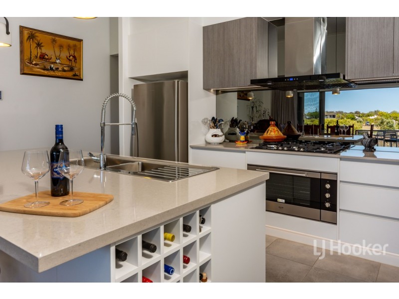 98 Seaside Drive, Banksia Beach QLD 4507