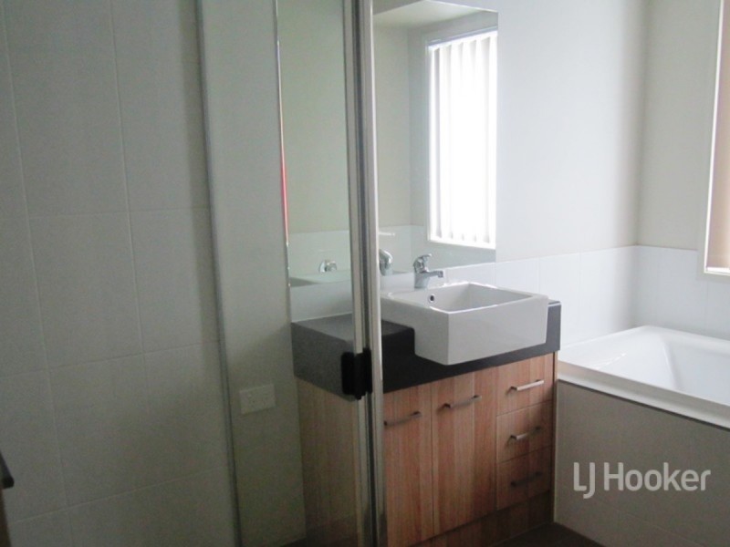 29 Grice Crescent, Ningi QLD 4511