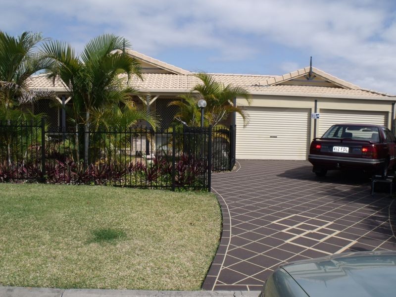 Sandstone Point QLD 4511