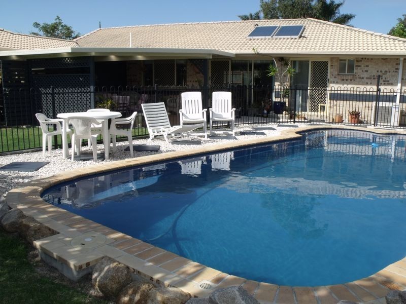 Sandstone Point QLD 4511