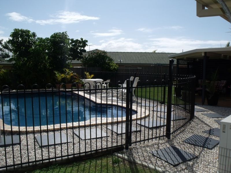 Sandstone Point QLD 4511