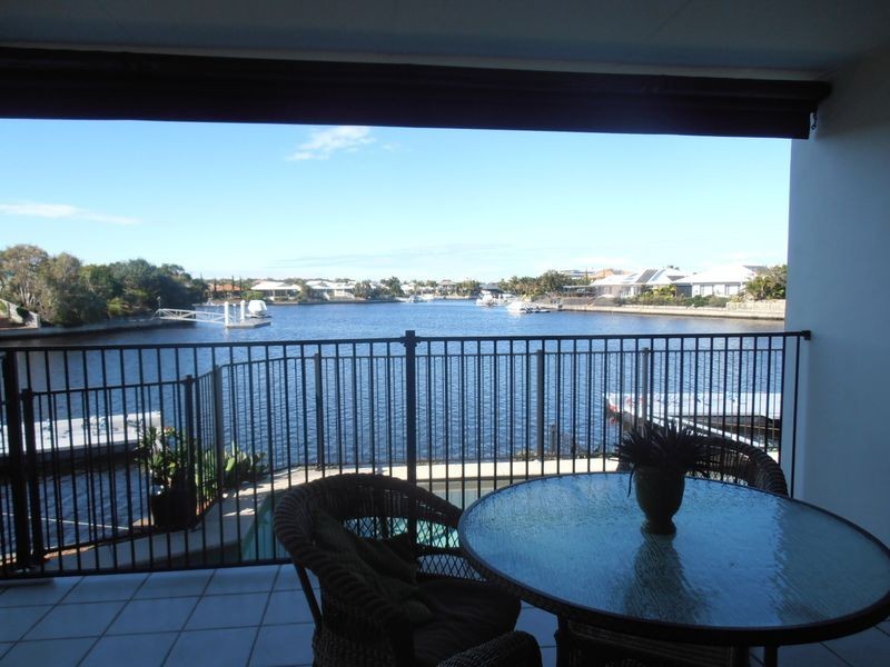 1/27 Bowsprit Crescent, Banksia Beach QLD 4507