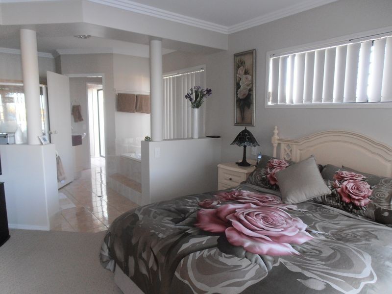 1/27 Bowsprit Crescent, Banksia Beach QLD 4507
