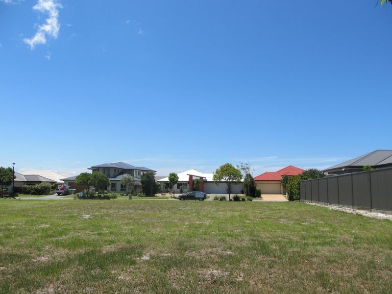 21 Dunebean Drive, Bribie Island QLD 4507