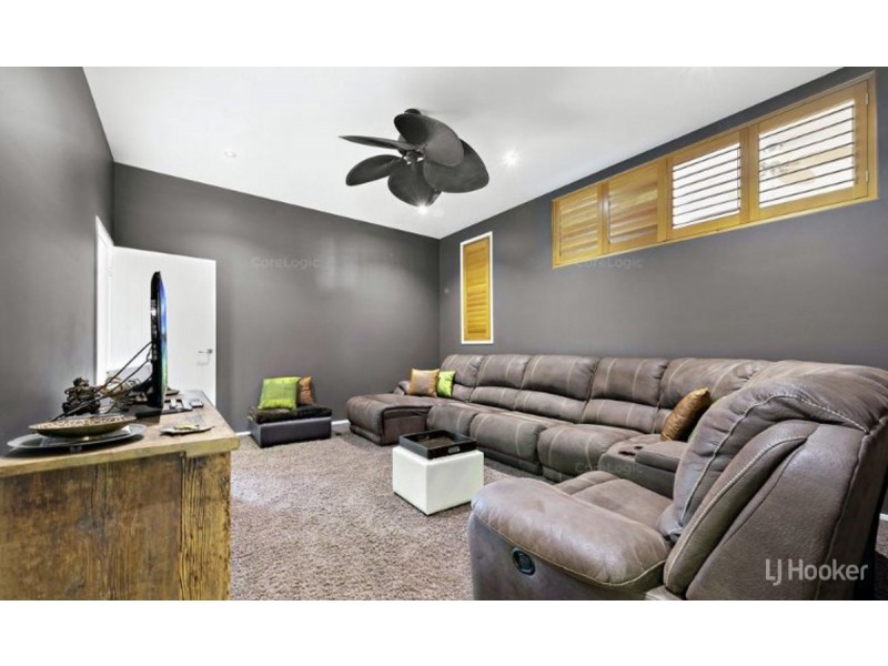 54 White Patch Esplanade, White Patch QLD 4507