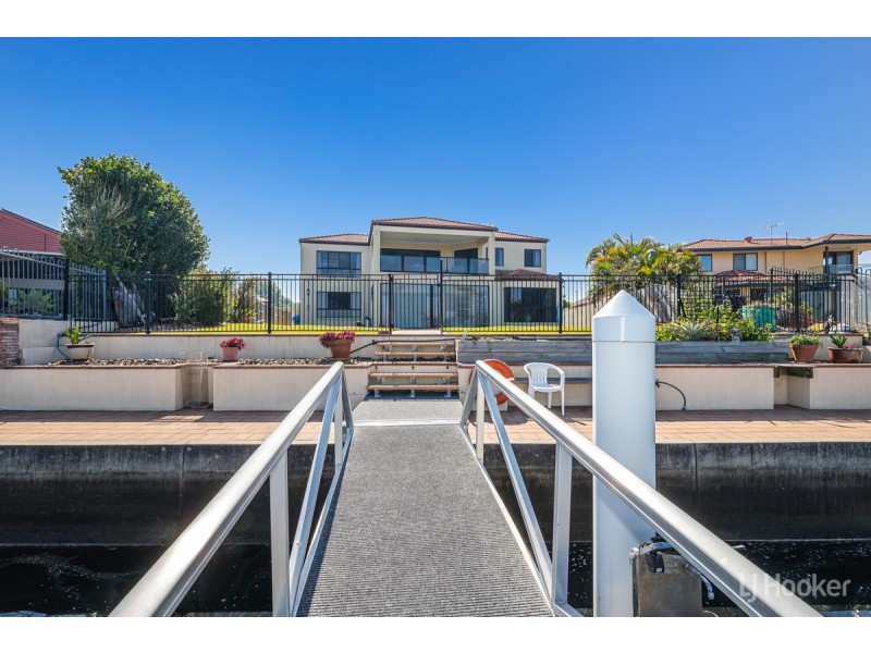 43 Voyagers Drive, Banksia Beach QLD 4507