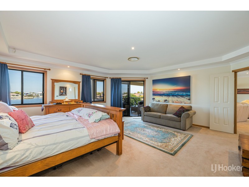 43 Voyagers Drive, Banksia Beach QLD 4507