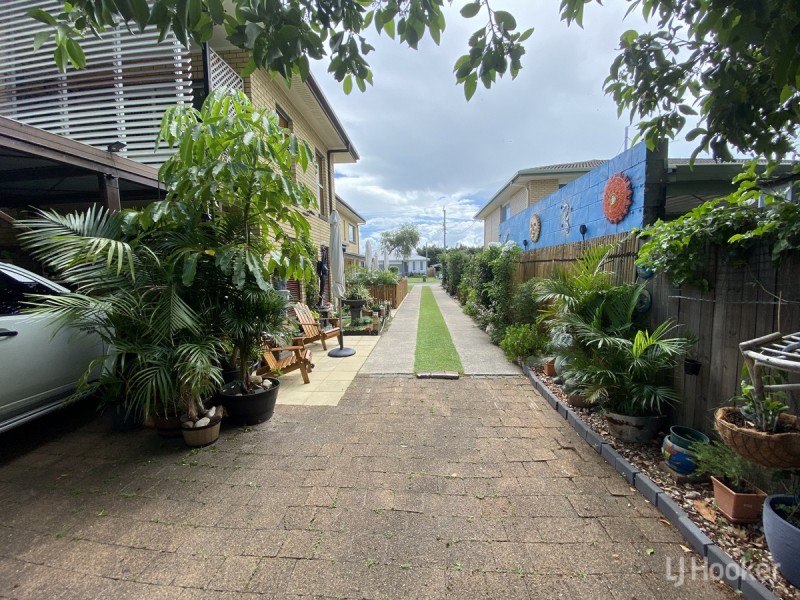 2/32 Bestman Avenue, Bongaree QLD 4507