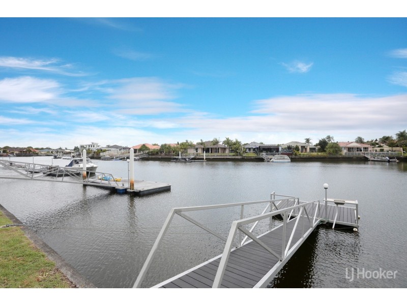 18 Pacific Drive, Banksia Beach QLD 4507