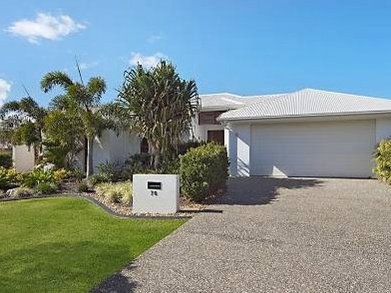 76 Cosmos Avenue, Banksia Beach QLD 4507