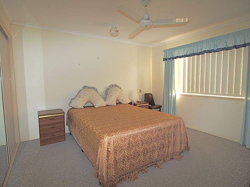2/20 Kangaroo Avenue, Bribie Island QLD 4507