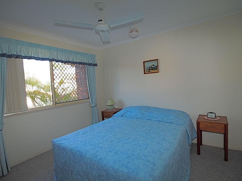 2/20 Kangaroo Avenue, Bribie Island QLD 4507