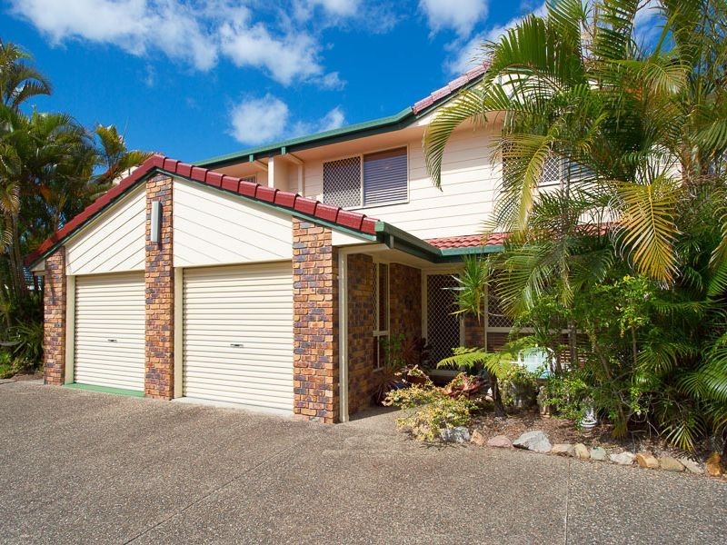 2/20 Kangaroo Avenue, Bribie Island QLD 4507