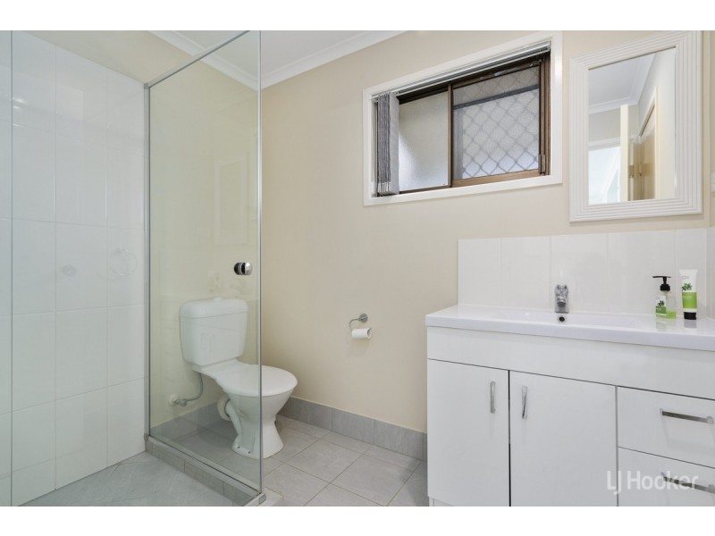 43 Ranald Avenue, Ningi QLD 4511