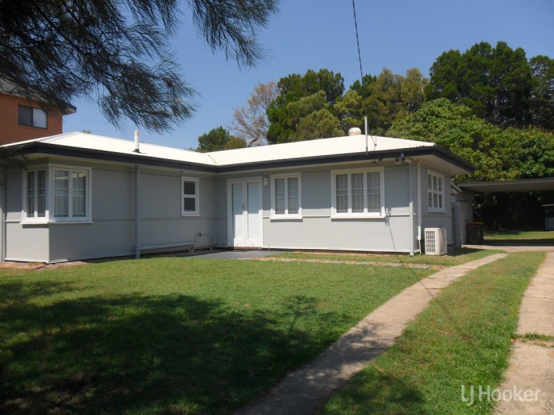 4 Cypress Avenue, Woorim QLD 4507