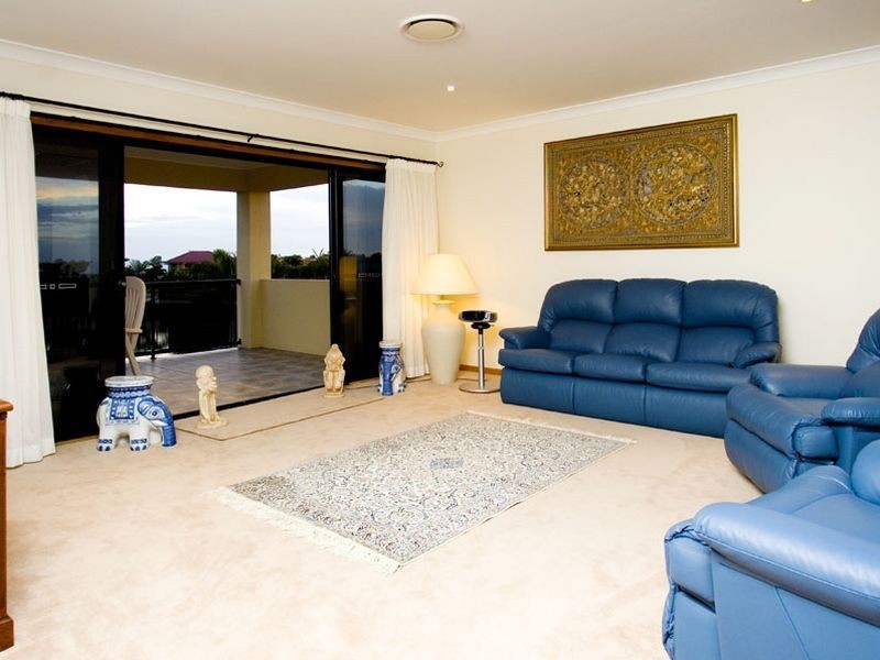 43 Voyagers Drive, Banksia Beach QLD 4507