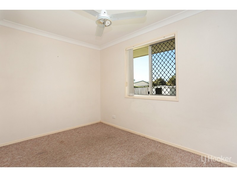 180 Bestmann Road East, Sandstone Point QLD 4511