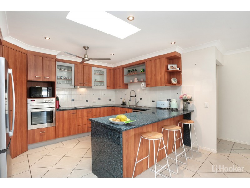 21 Raptor Parade, Banksia Beach QLD 4507