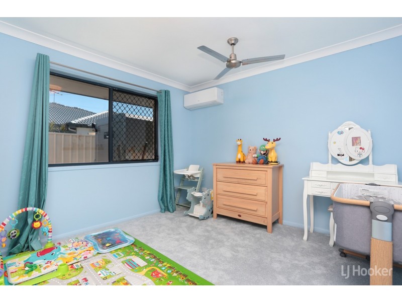 21 Raptor Parade, Banksia Beach QLD 4507