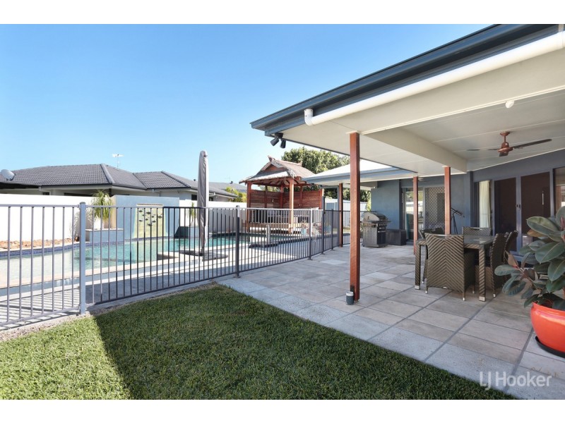 21 Raptor Parade, Banksia Beach QLD 4507