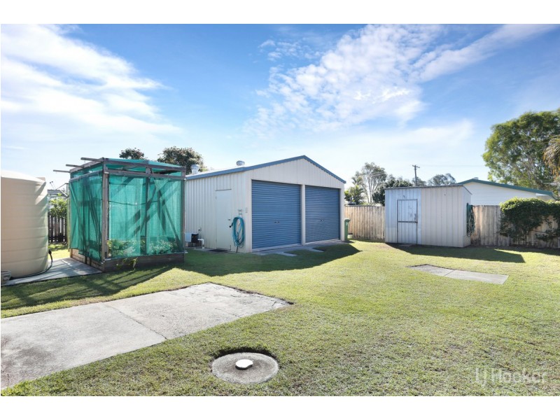 16 Ranald Avenue, Ningi QLD 4511