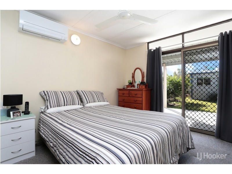 16 Ranald Avenue, Ningi QLD 4511