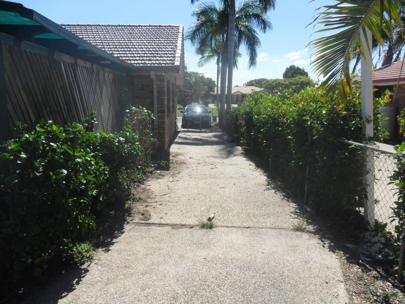 4 Carl Court, Banksia Beach QLD 4507