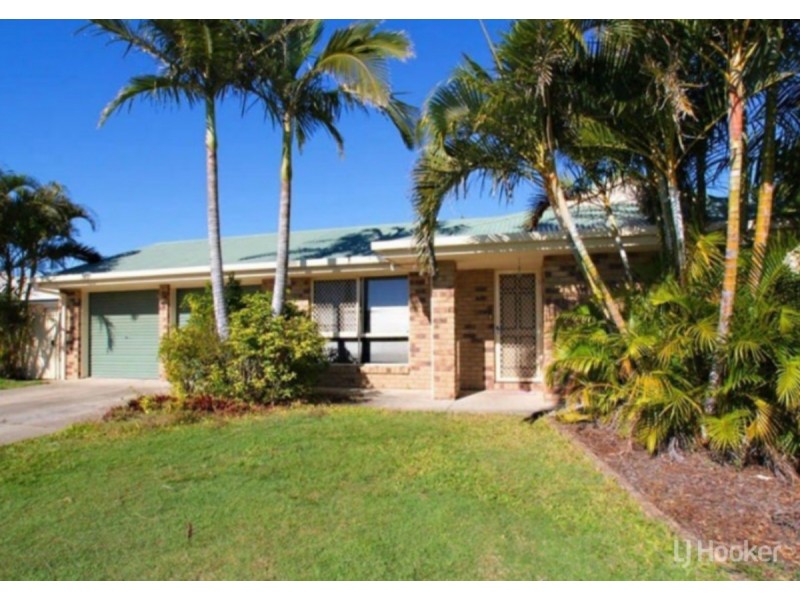 4 Squire Place, Sandstone Point QLD 4511