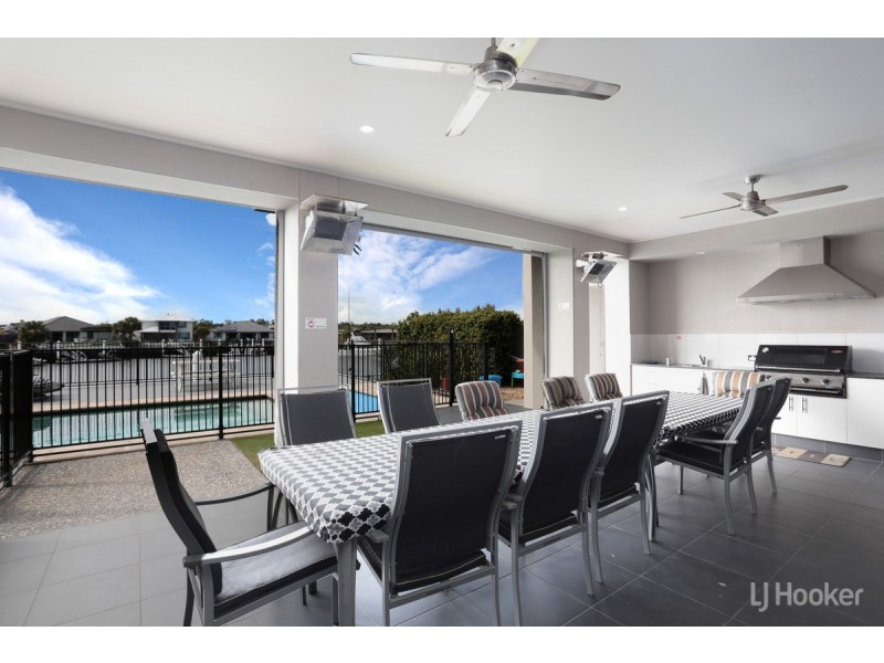 159 Marina Boulevard, Banksia Beach QLD 4507