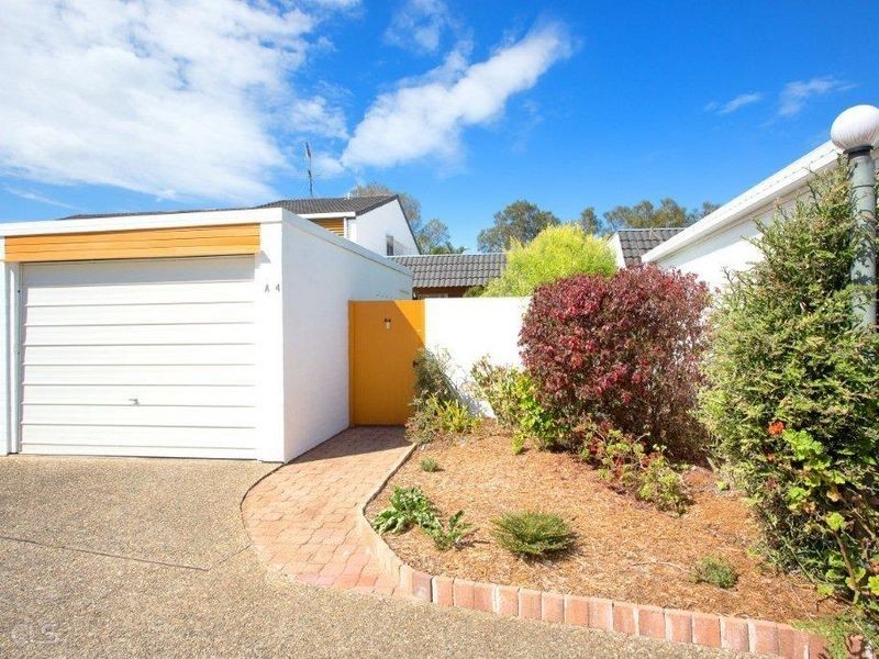 4A/16 Spinnaker Drive, Sandstone Point QLD 4511